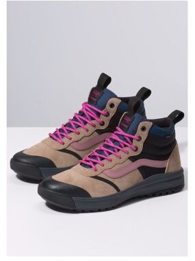NEW Vans Ultrarange Hi MTE Boot Size 6.5